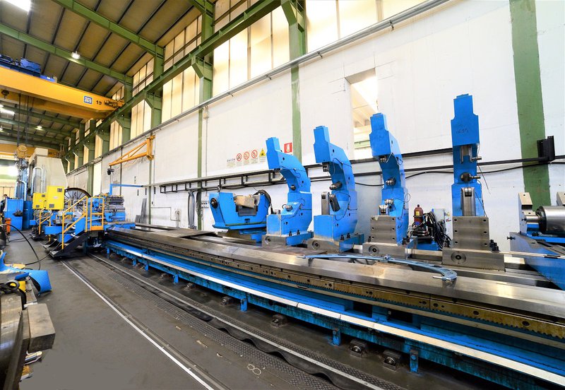 64-VDF-V-1800-cnc-horizontal-lathe-facility-rossleduso