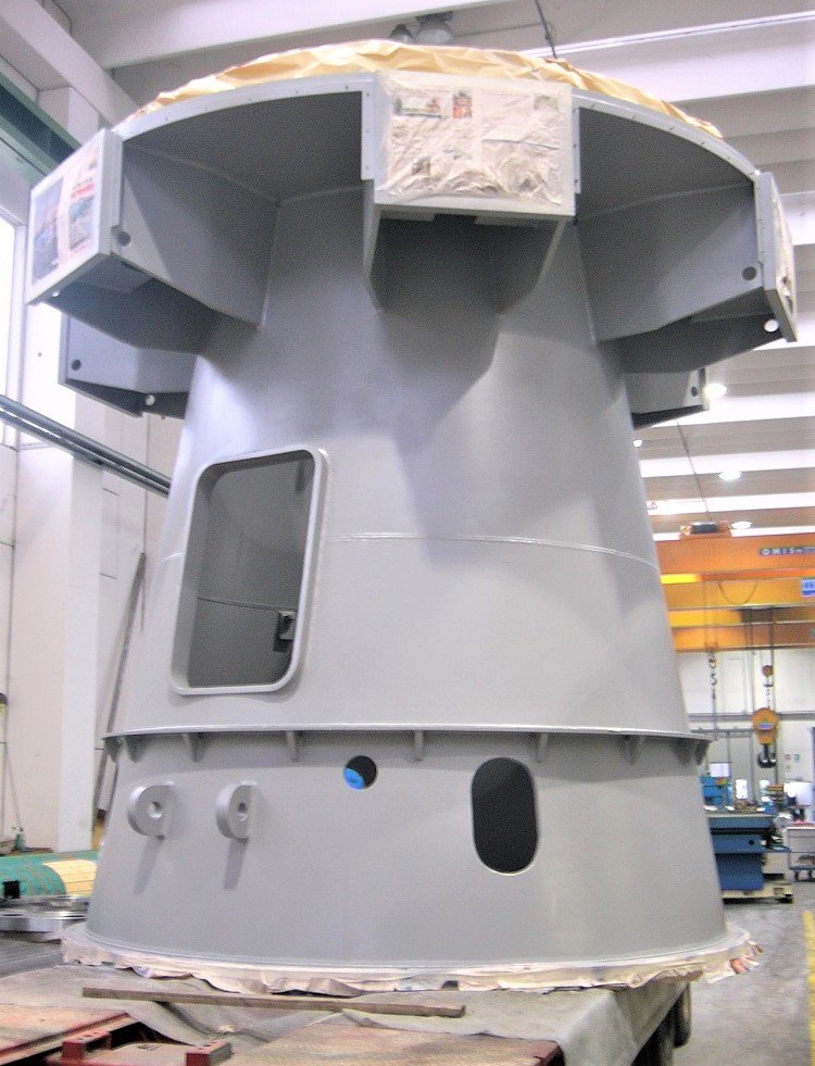 Sandblasting of a support bearing. Visit our web page: Rössl e Duso's services.